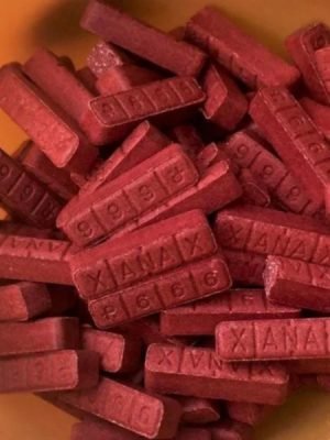 Gelbe, rode en groene Xanax pillen kopen - MedicijnenVandaag
